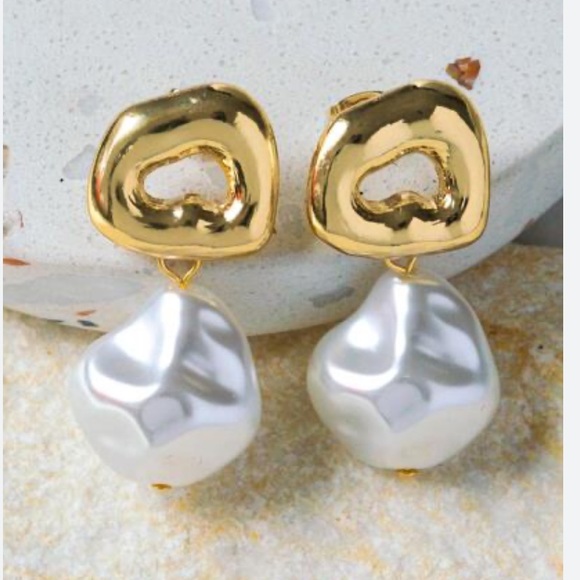 H&M Francesca’s Irregular faux pearls balls and hoop earrings & necklace LOT - Picture 14 of 17